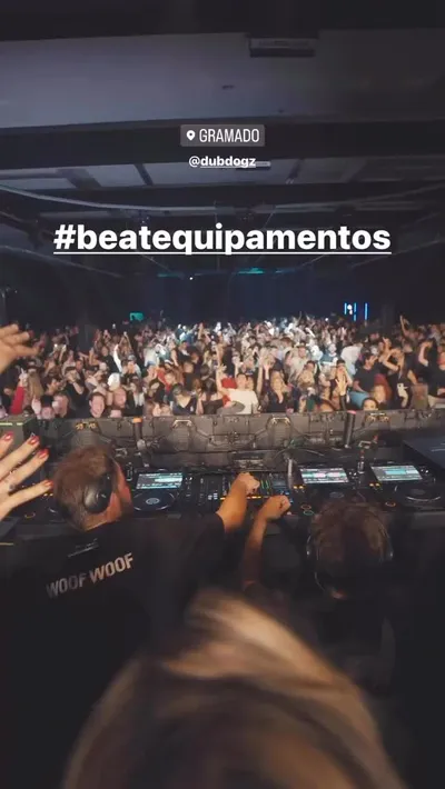 Story do Instagram: Dubdogz, Gramado